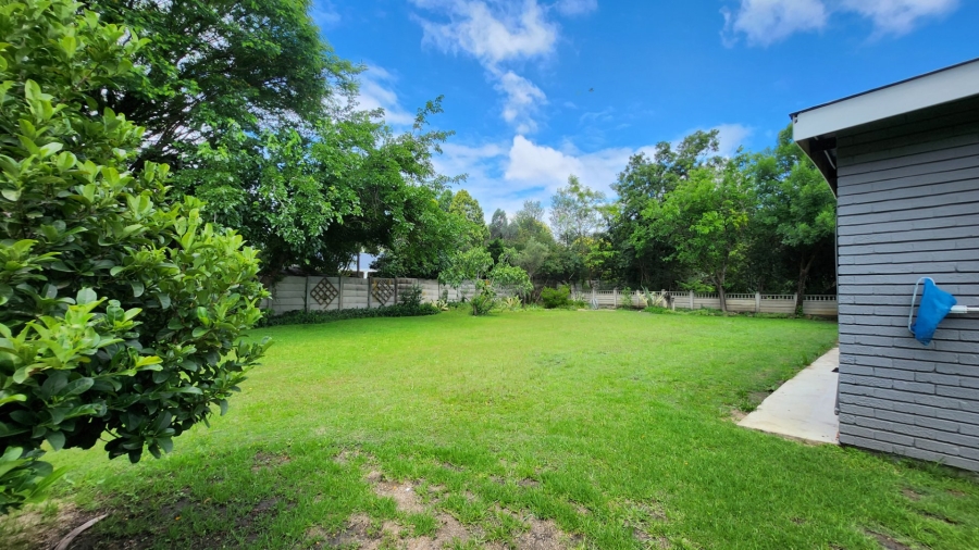 4 Bedroom Property for Sale in Wilgenhof Free State